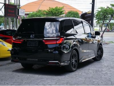 2022 Honda Odyssey 2.0 (ปี 13-23) eHEV ABSOLUTE EX Wagon AT รูปที่ 5